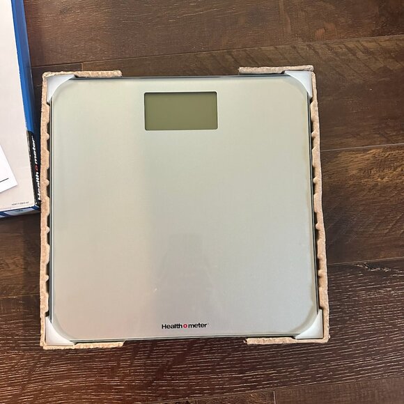 Digital Glass Wight Scale/Tracker - Picture 2 of 3